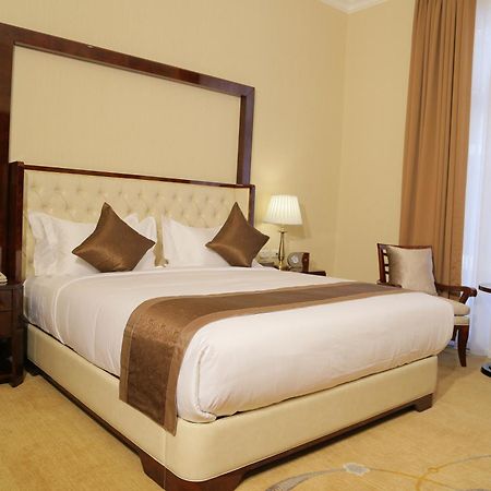 Sapphire Addis Hotel Екстериор снимка
