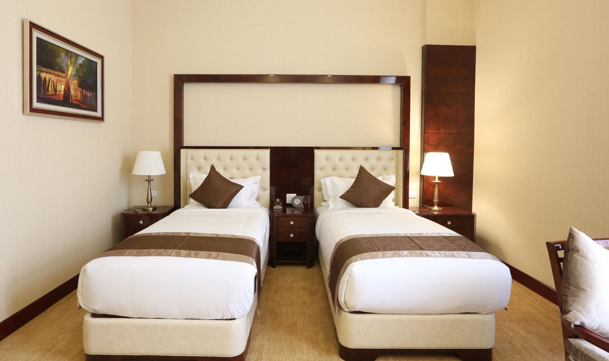 Sapphire Addis Hotel Екстериор снимка