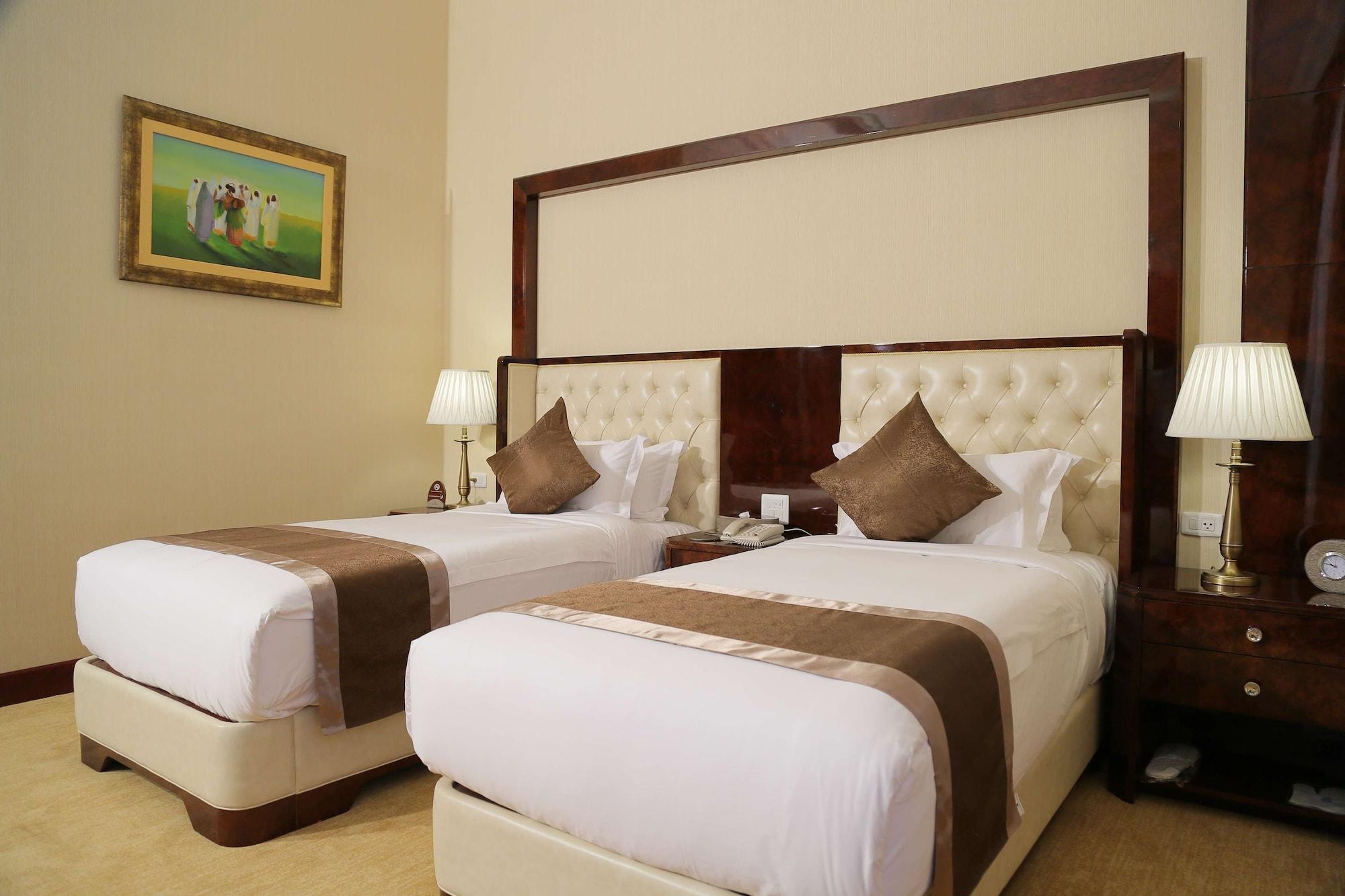 Sapphire Addis Hotel Екстериор снимка
