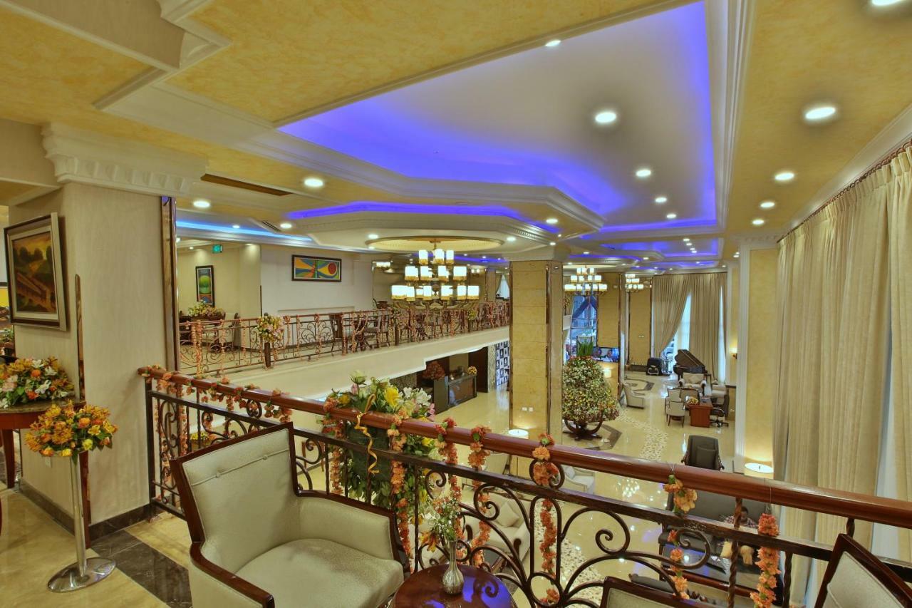 Sapphire Addis Hotel Екстериор снимка