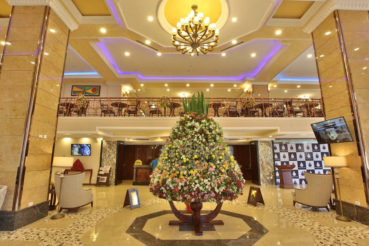 Sapphire Addis Hotel Екстериор снимка