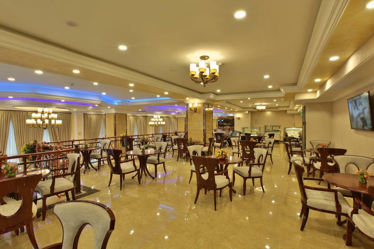 Sapphire Addis Hotel Екстериор снимка
