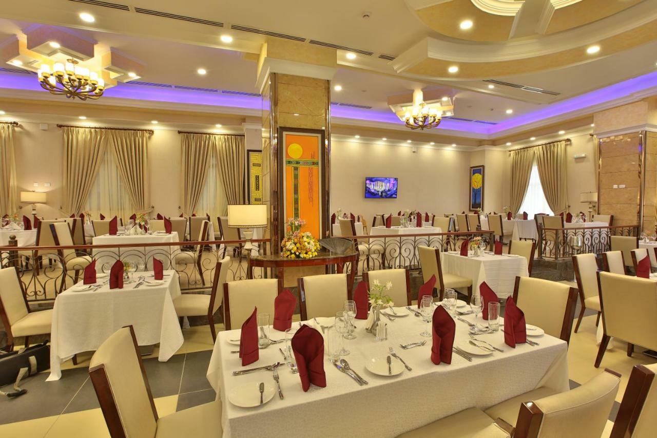 Sapphire Addis Hotel Екстериор снимка